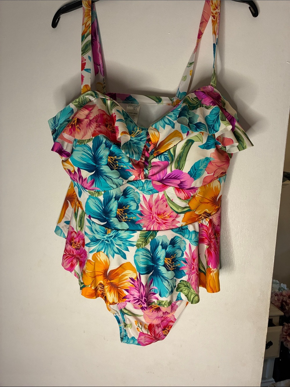 Women’s Terra & Sky Floral Ruffle One-Piece Swimsuit - NWOT Size 1X (16w-18w)